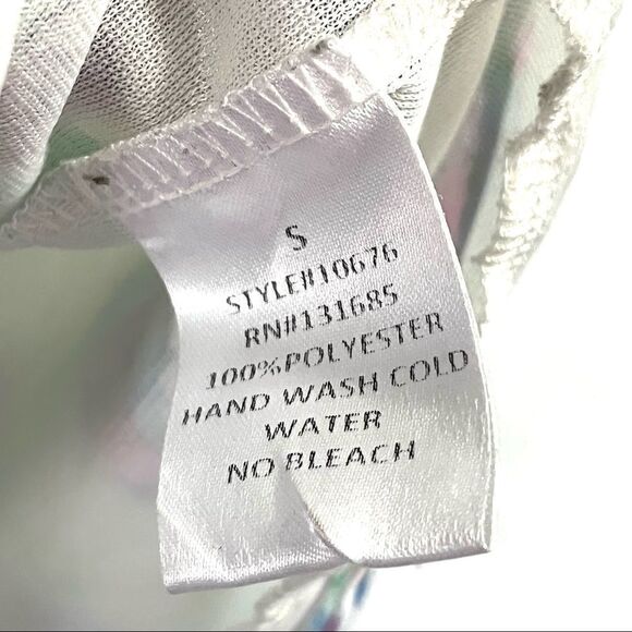 Ruby Rose Floral Top Size S - Picture 7 of 7